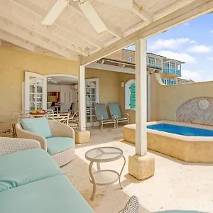 Resort Port St. Charles, Saint Peter